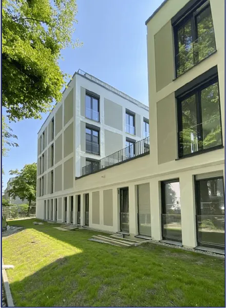 Helle 2 Zi-Whg. in Neubau-Wohnanlage "Lankwitzer Hofgärten" — photo 1